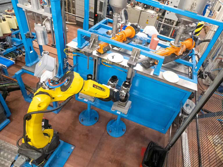 Machine spéciale robot de remplissage